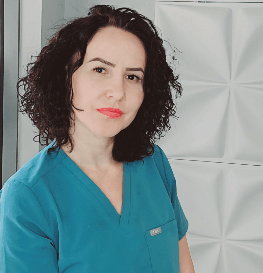 Andreea - Professional aesthetician and nurse